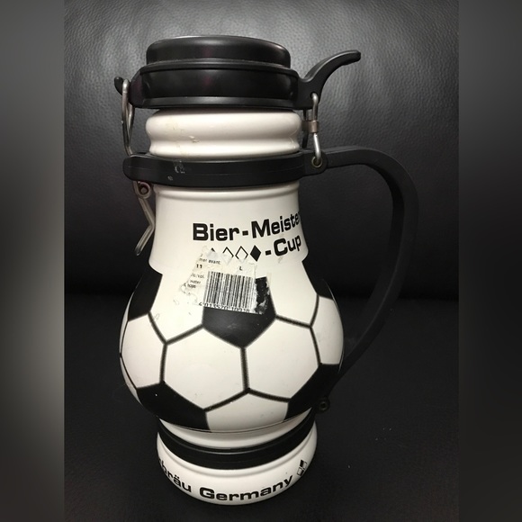Soccer World Cup beer/ water porcelain lidded cup 1 L Germany Berliner Burgerbra - Picture 2 of 10